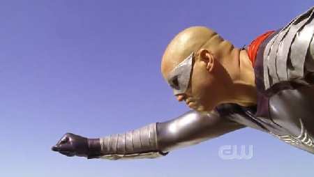 SMALLVILLE 7x05 ACTION