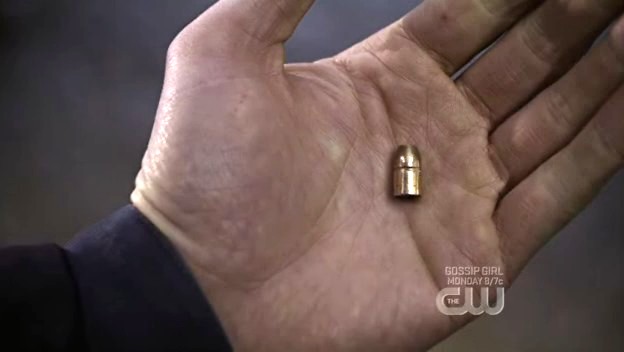 SMALLVILLE 8.12 BULLETPROOF