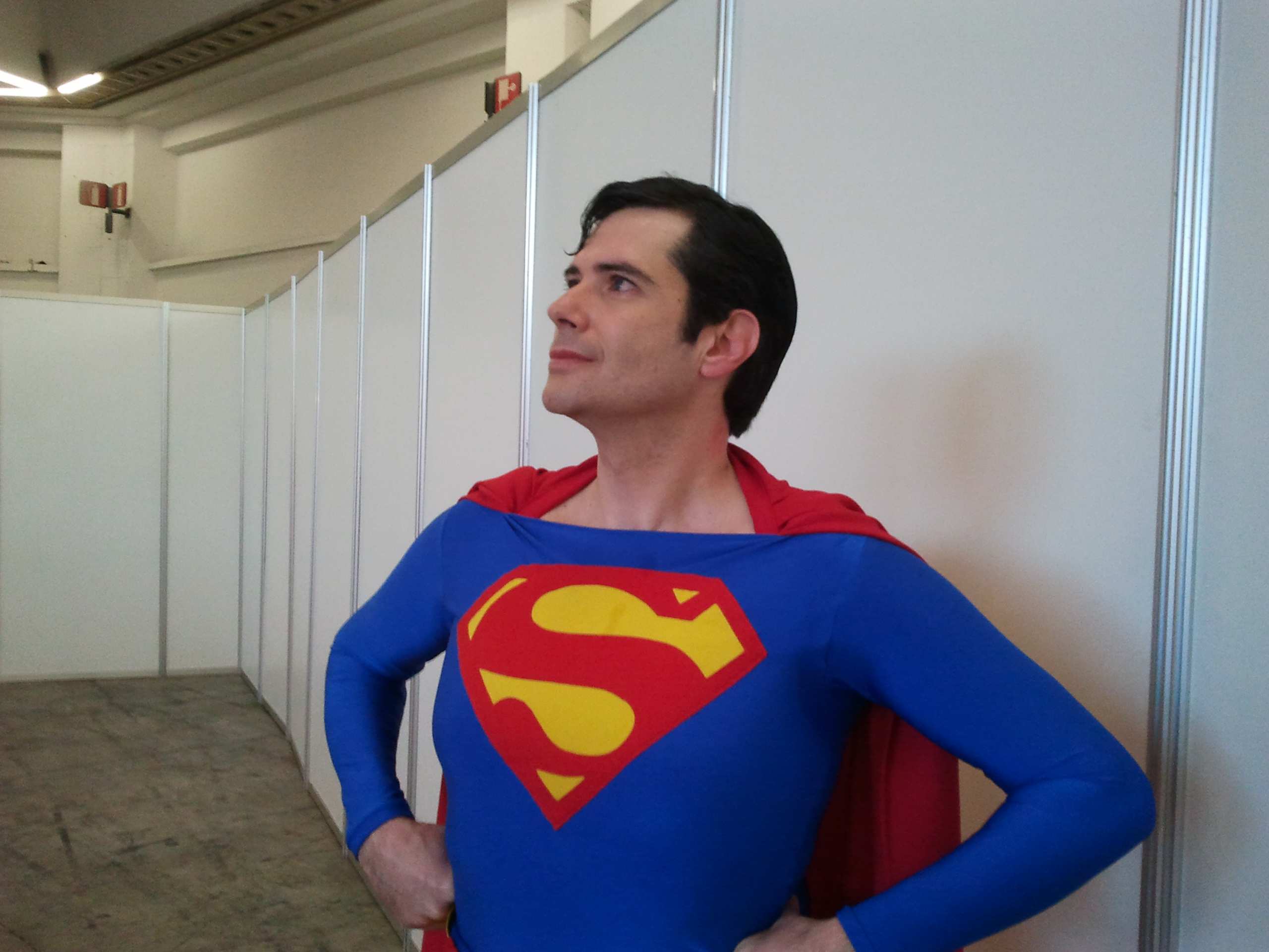 CONOCI A SUPERMAN