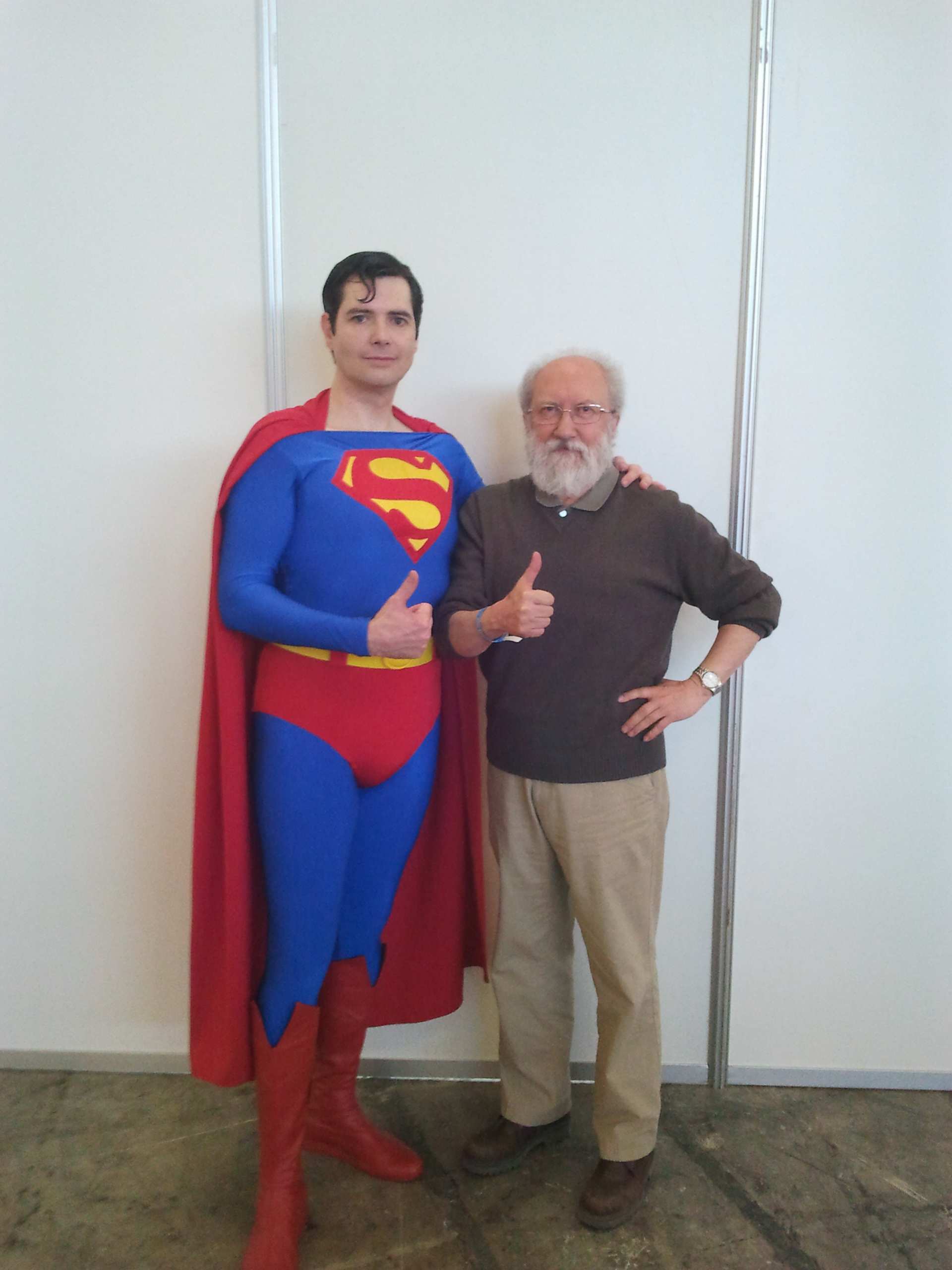 CONOCI A SUPERMAN