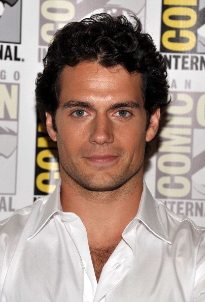 HENRY CAVILL