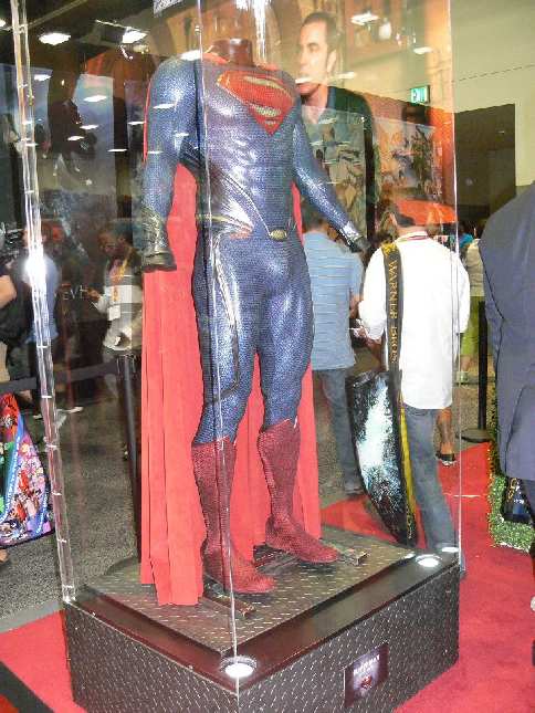 SUPERMAN TRAJE