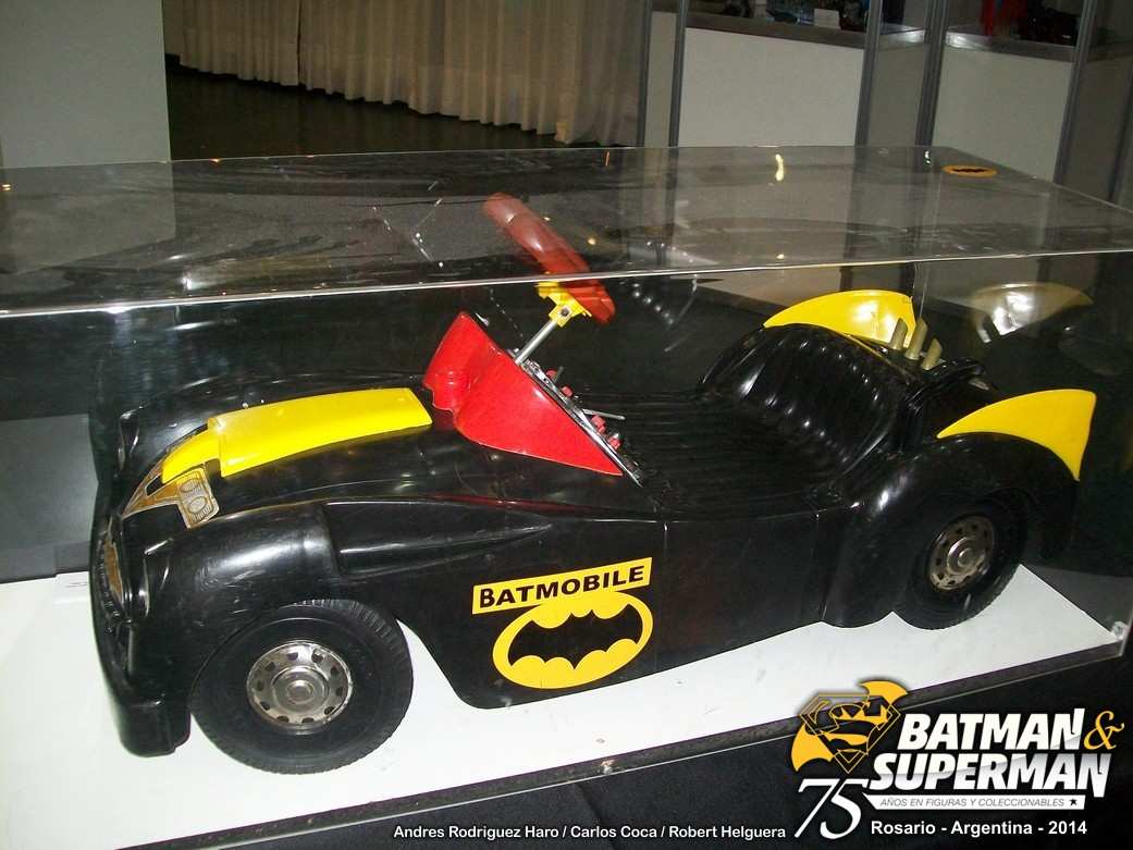 MUESTRA BATMAN SUPERMAN ROSARIO 2014