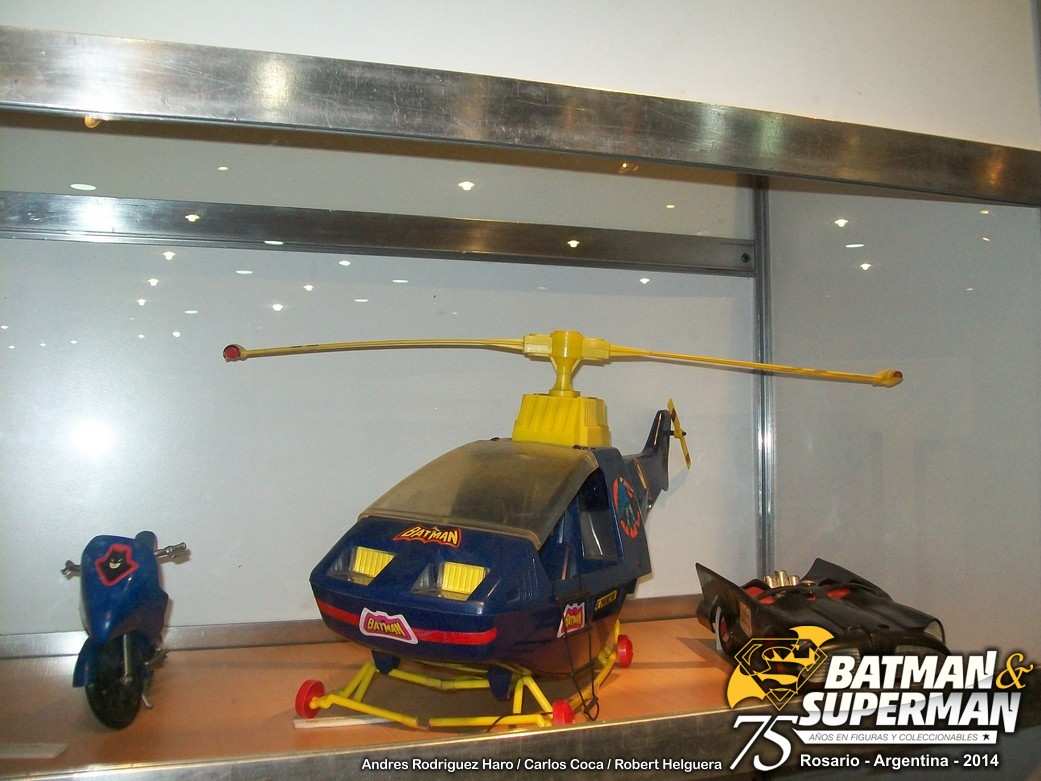 MUESTRA BATMAN SUPERMAN ROSARIO 2014