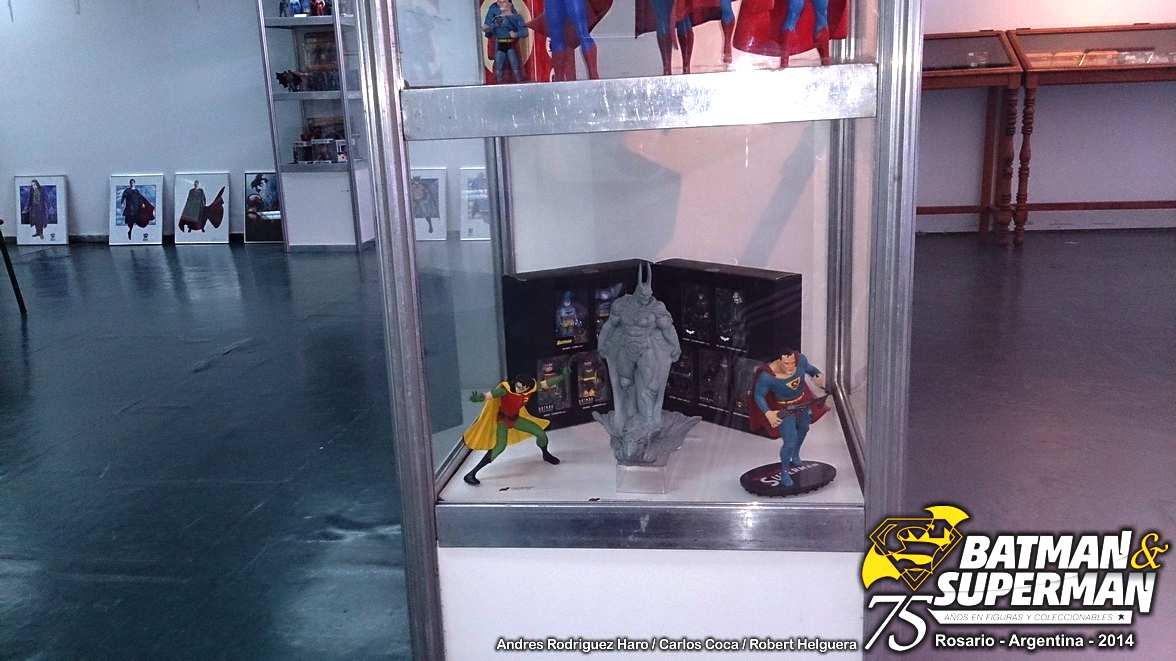 MUESTRA BATMAN SUPERMAN ROSARIO 2014