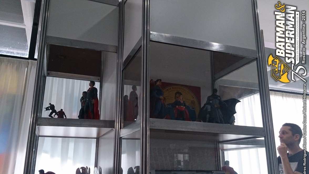 MUESTRA BATMAN SUPERMAN ROSARIO 2014