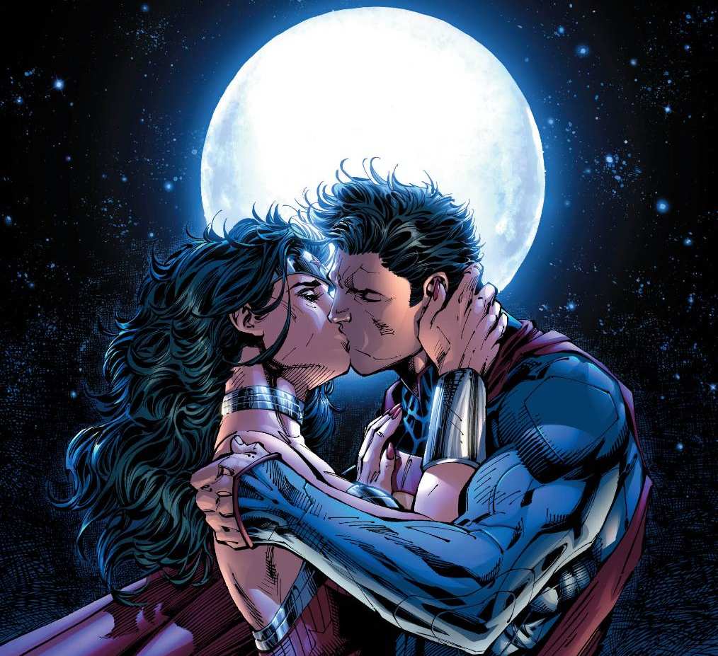 SUPERMAN Y WONDER WOMAN