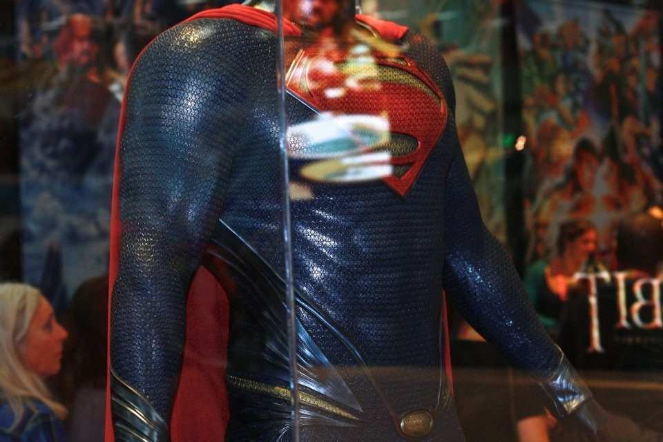 TRAJE DEL SUPERMAN DE ZACK SNYDER