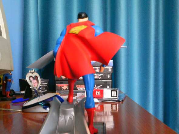 SUPERMAN FIGURES