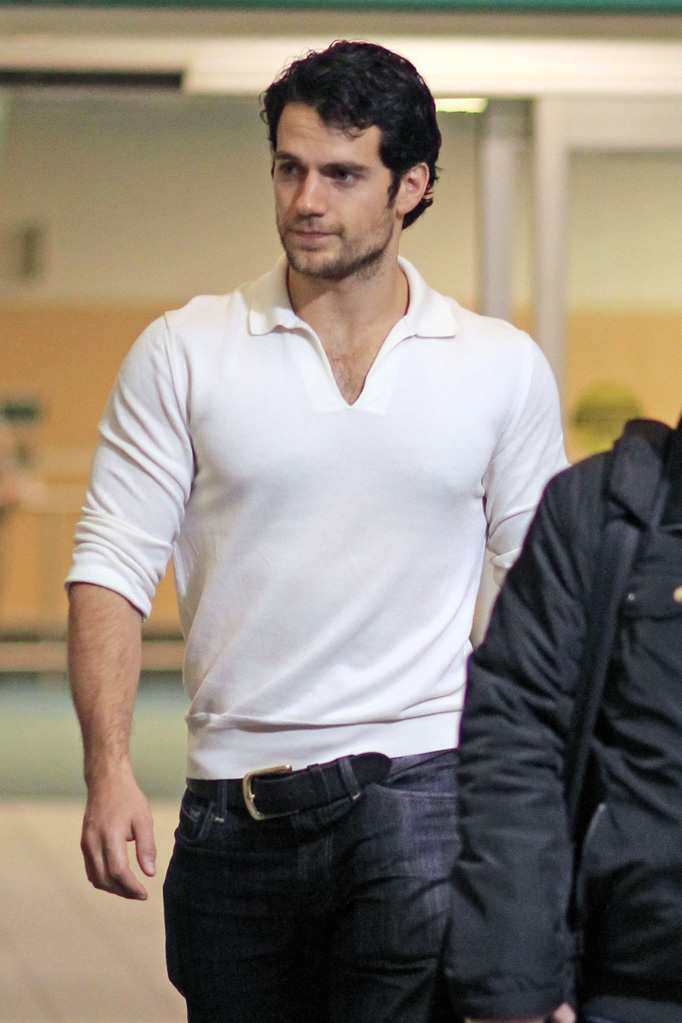 HENRY CAVILL